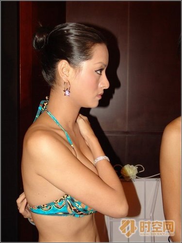 Luo Man Yi Scandal – Miss Asia / Miss Guangxi 2009