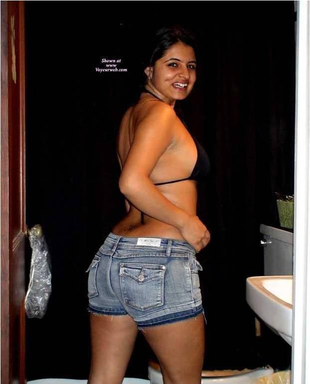 desi_wife_naked__4_.jpg