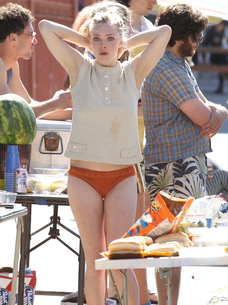 amanda-seyfried-in-her-panties-on-set-of-while-were-still-young-06.jpg